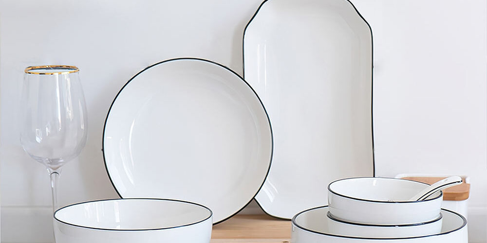 13Pcs White Ceramic Dinnerware Set with Plates and Bowls
