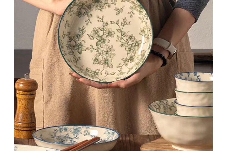 Luxury Antiquity Ceramic Dinnerware Set