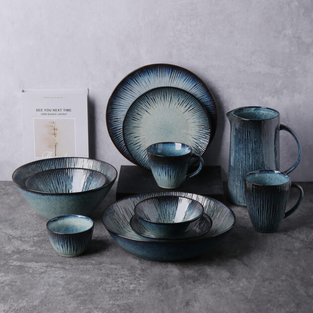 Modern luxury 16-piece stoneware dinnerware set with custom logo