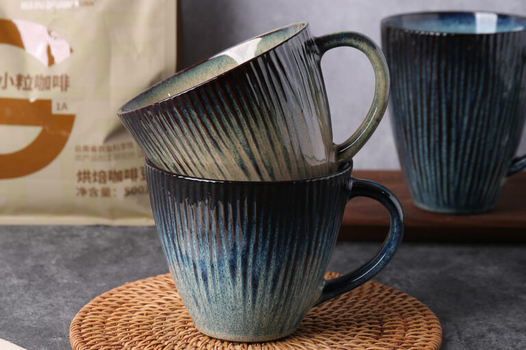 Modern luxury 16-piece stoneware dinnerware set with custom logo