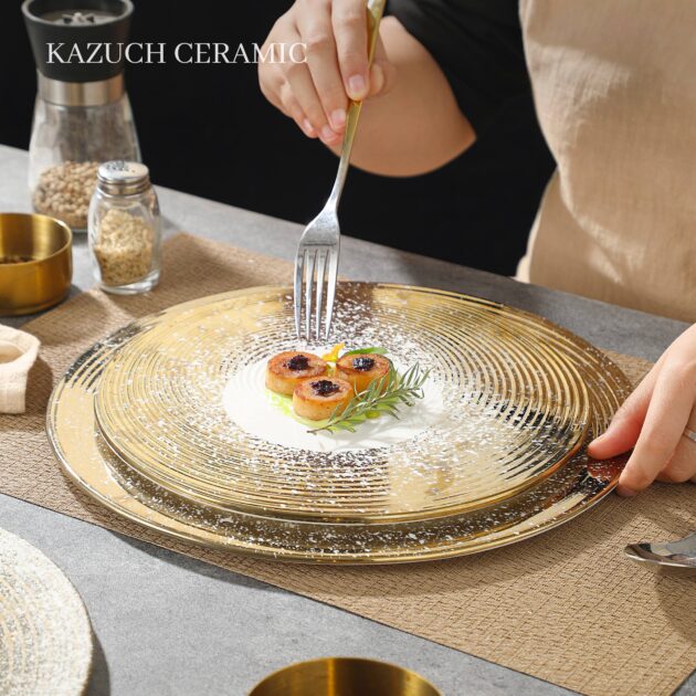 Elegant French-style ceramic dinner plates for home use