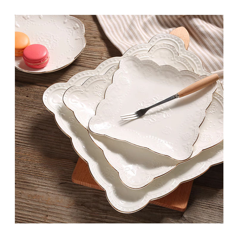 Custom Bone China Dinnerware Set with Gold Rim