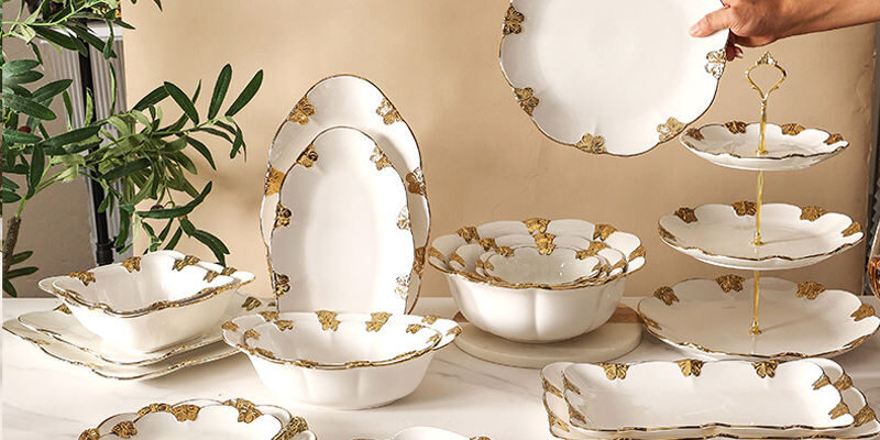 Ceramic Gold Rim Wedding Dinnerware Set