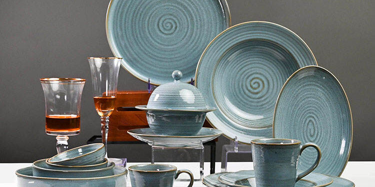 Luxury porcelain dinnerware set